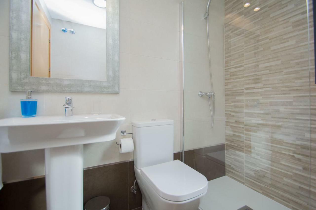 Апартаменты Enjoygranada Arabial 5A - Pool & Free Parking Экстерьер фото